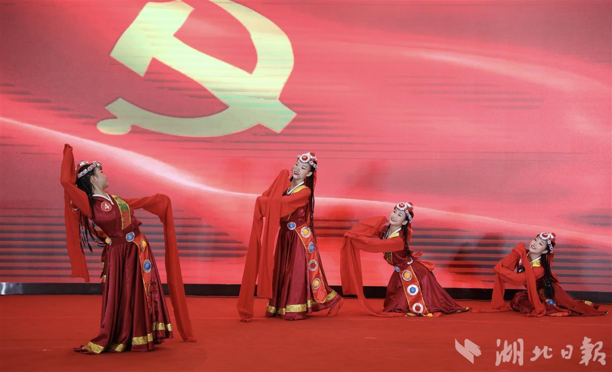 探索吉鹿力问答社区，解答你的疑问死火山是不是永远都不会喷发？中国有多少死火山？